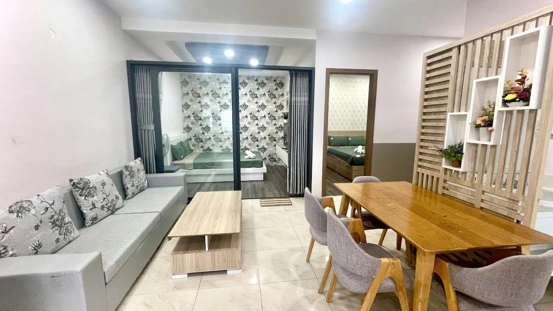 Duc'S Nha Trang Oceanus Apartment
