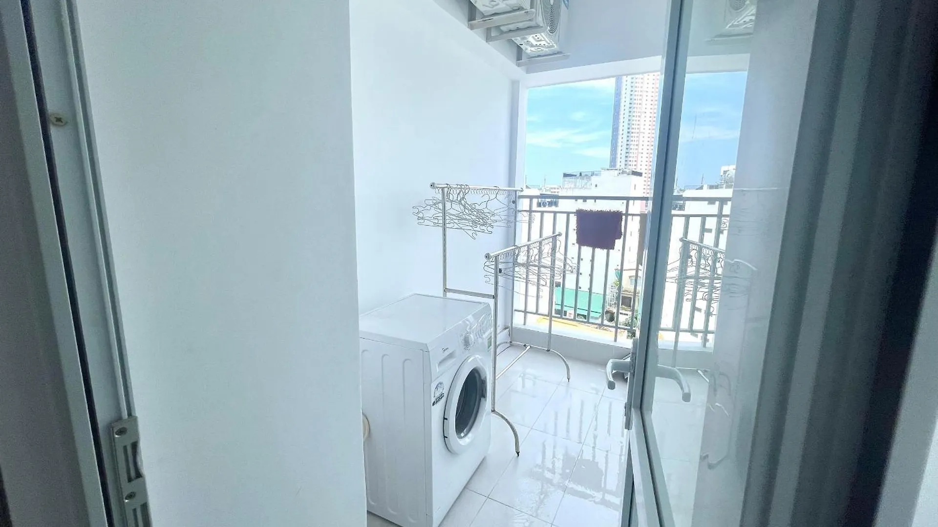 Duc'S Nha Trang Oceanus Apartment