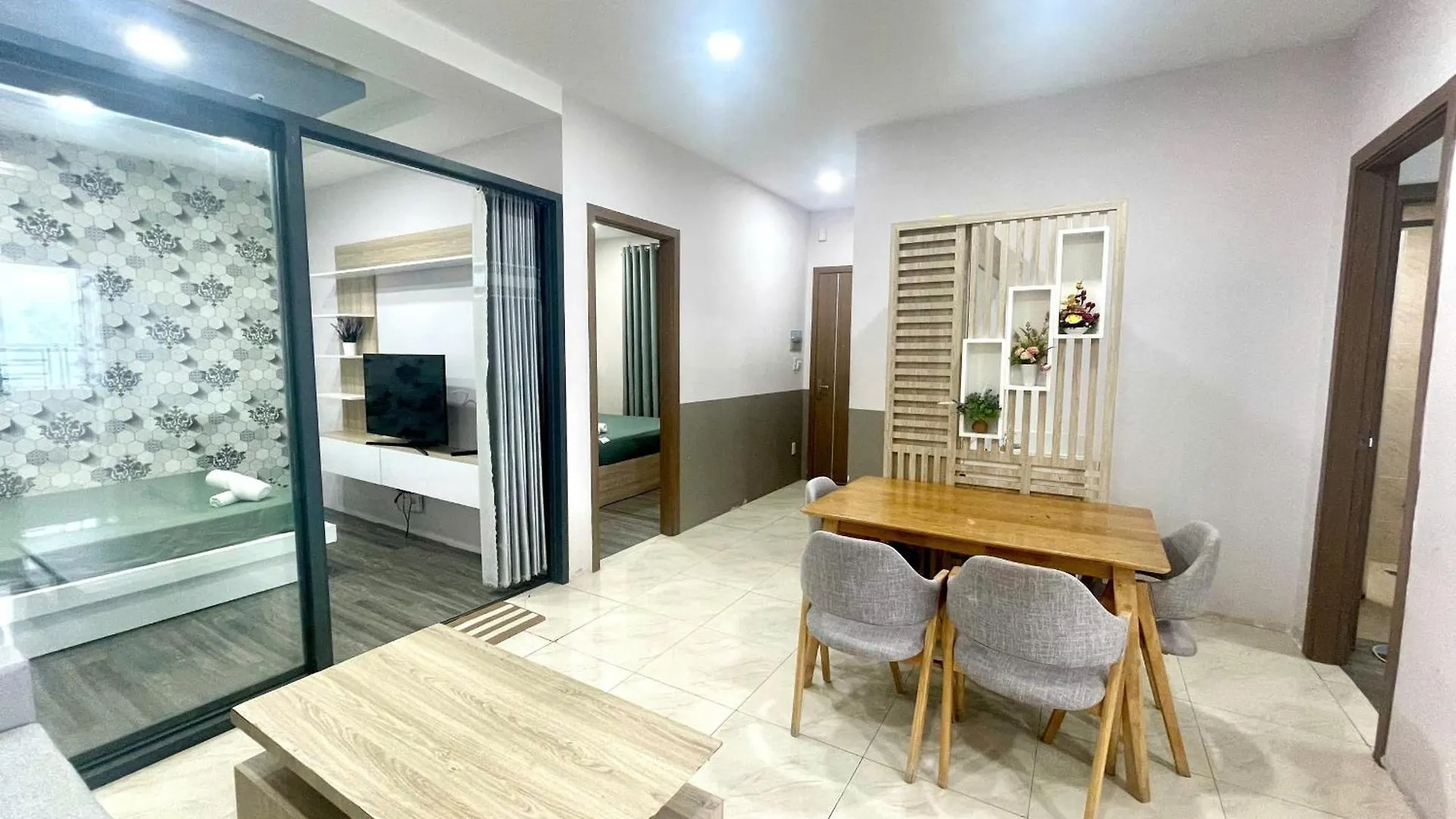 Duc'S Nha Trang Oceanus Apartment Vietnam