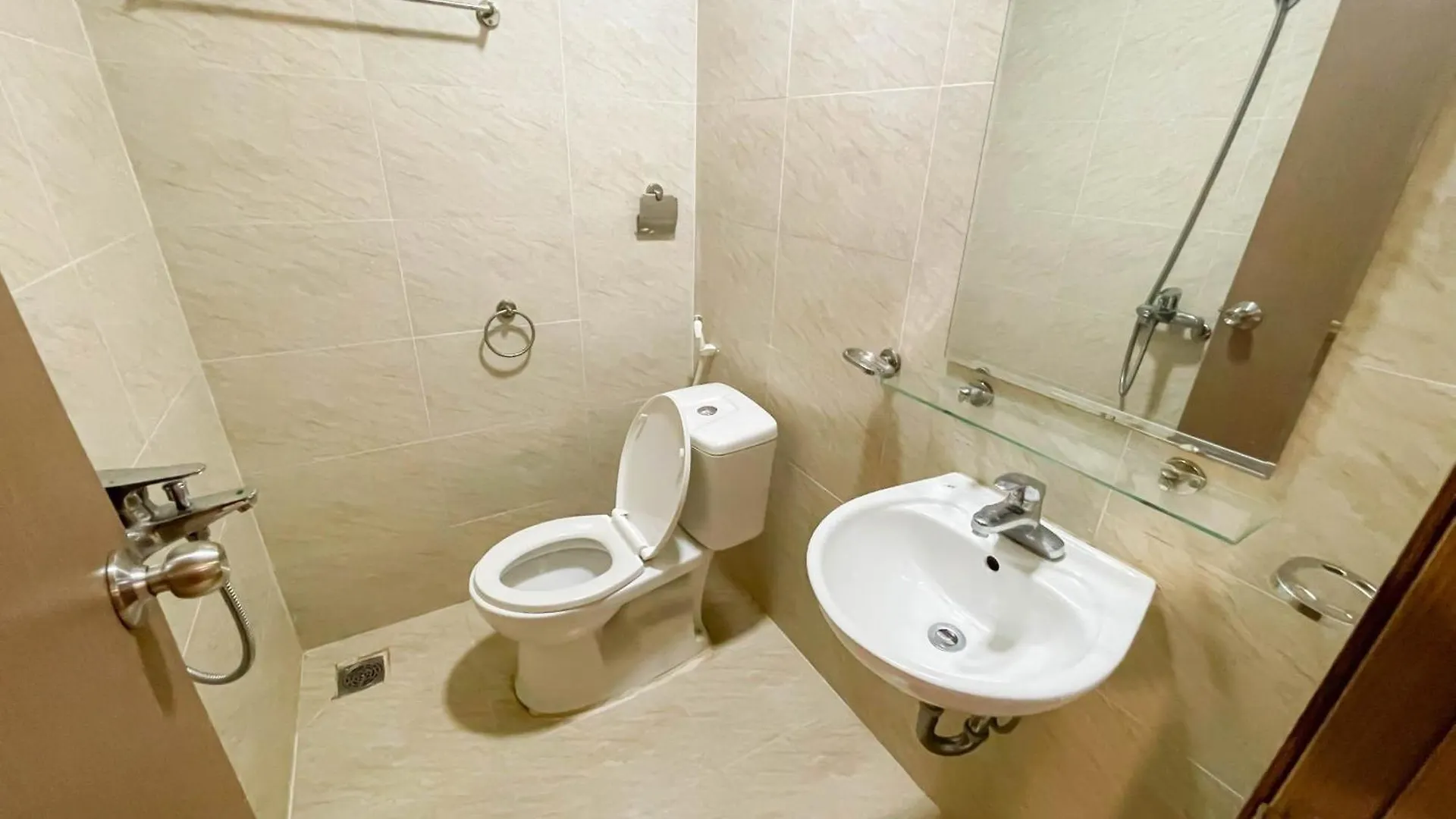 Duc'S Nha Trang Oceanus Apartment Vietnam