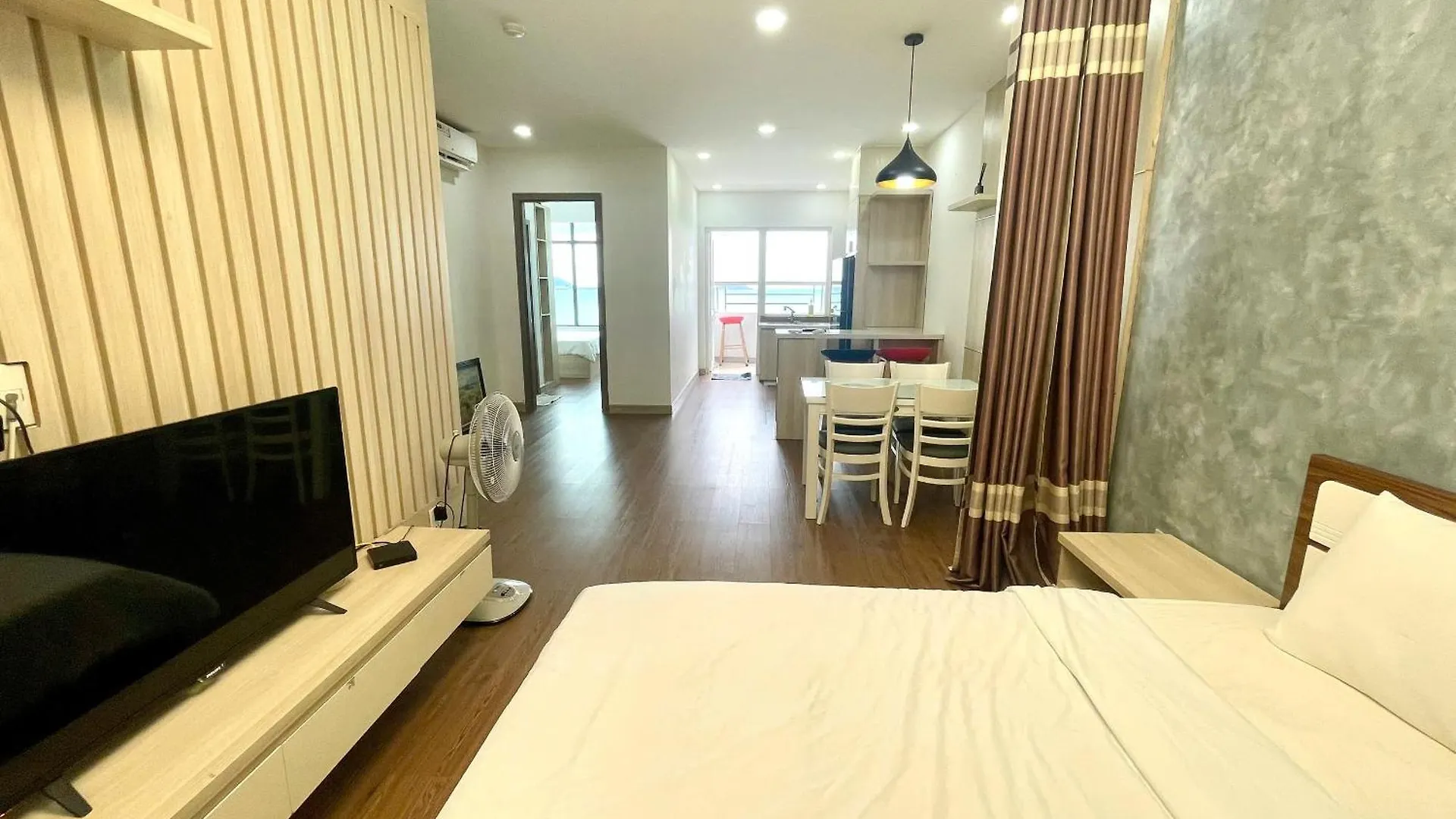 Duc'S Nha Trang Oceanus Apartment
