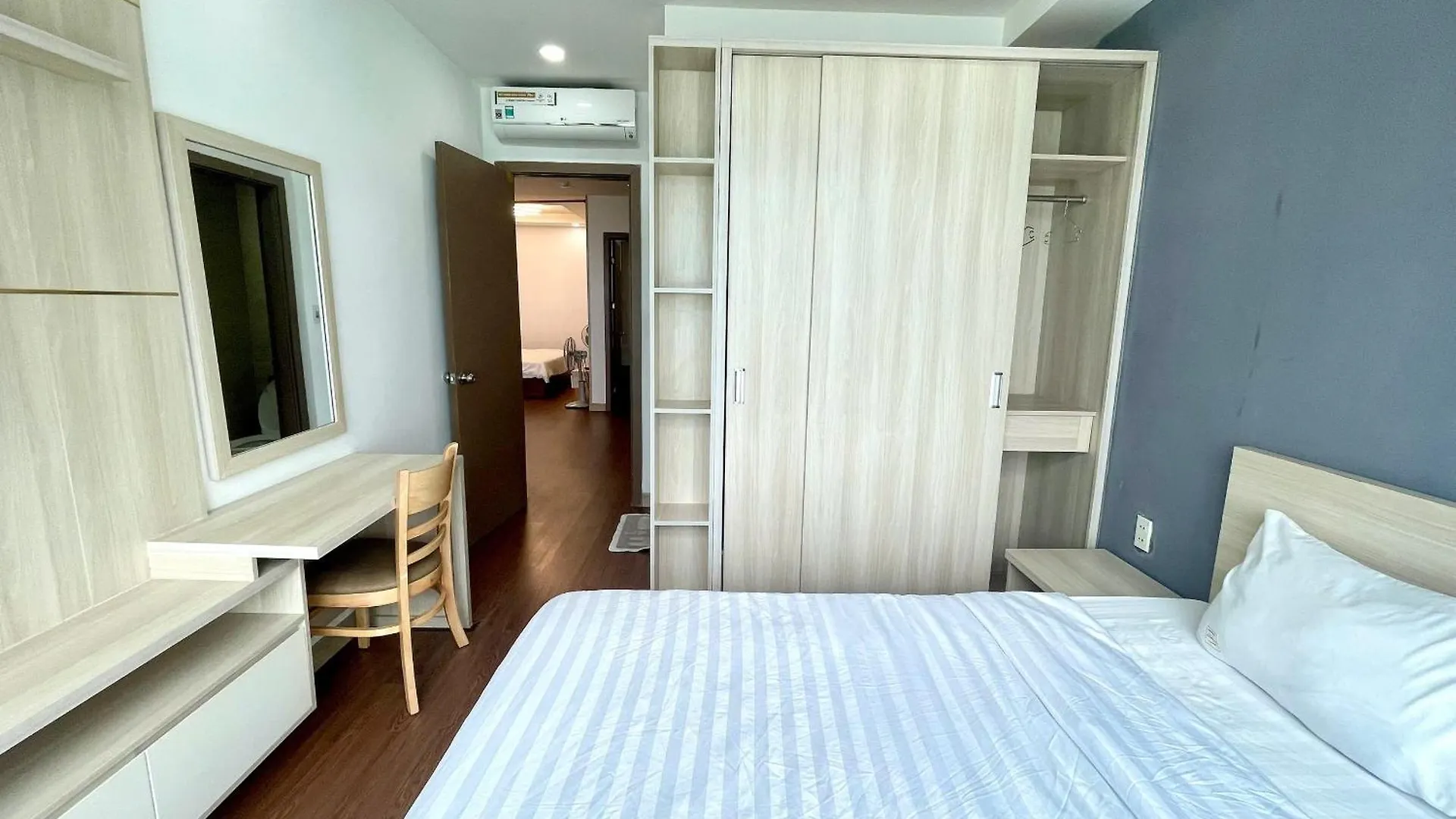 Duc'S Nha Trang Oceanus Apartment 0*,