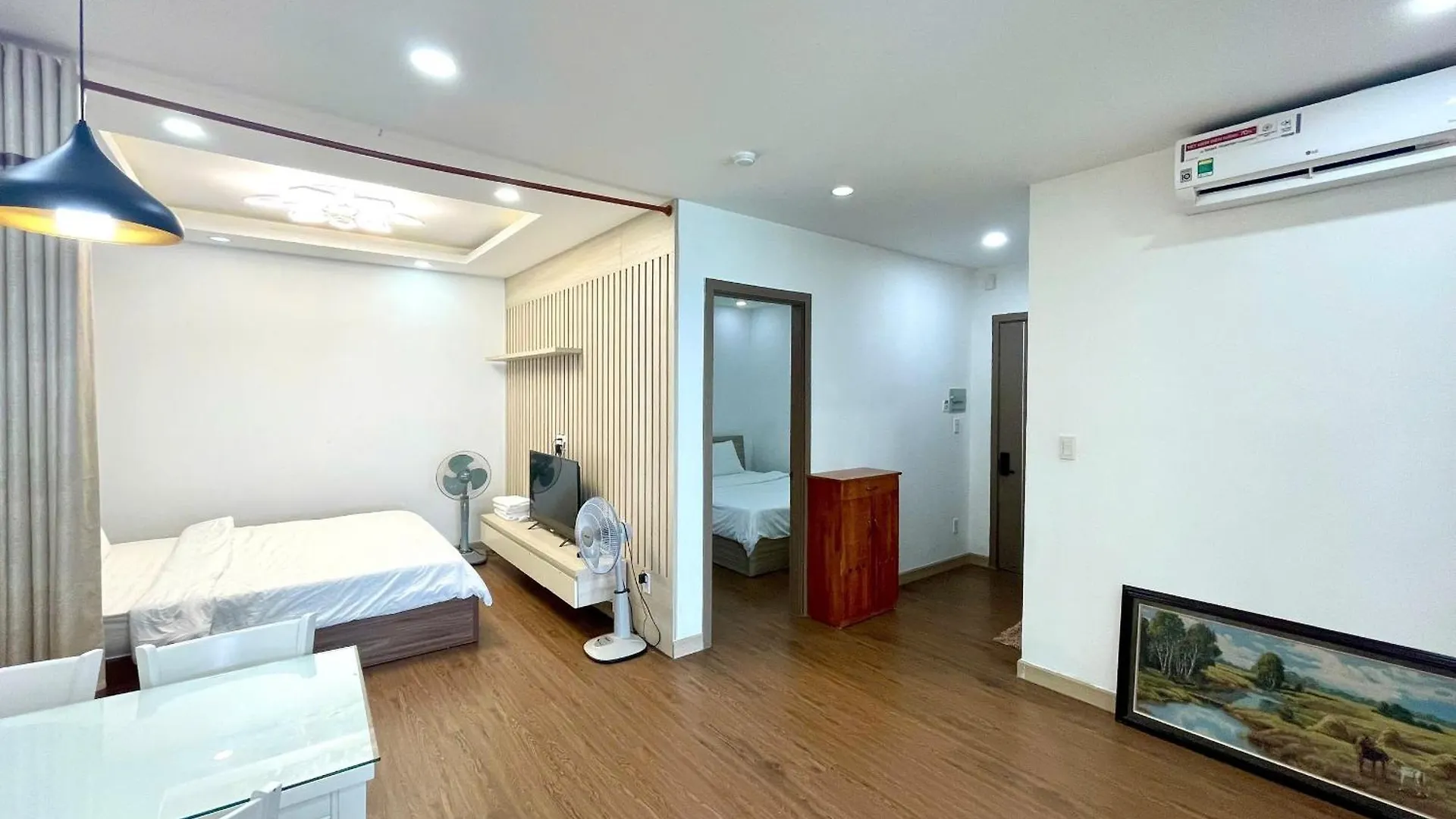 Duc'S Nha Trang Oceanus Apartment